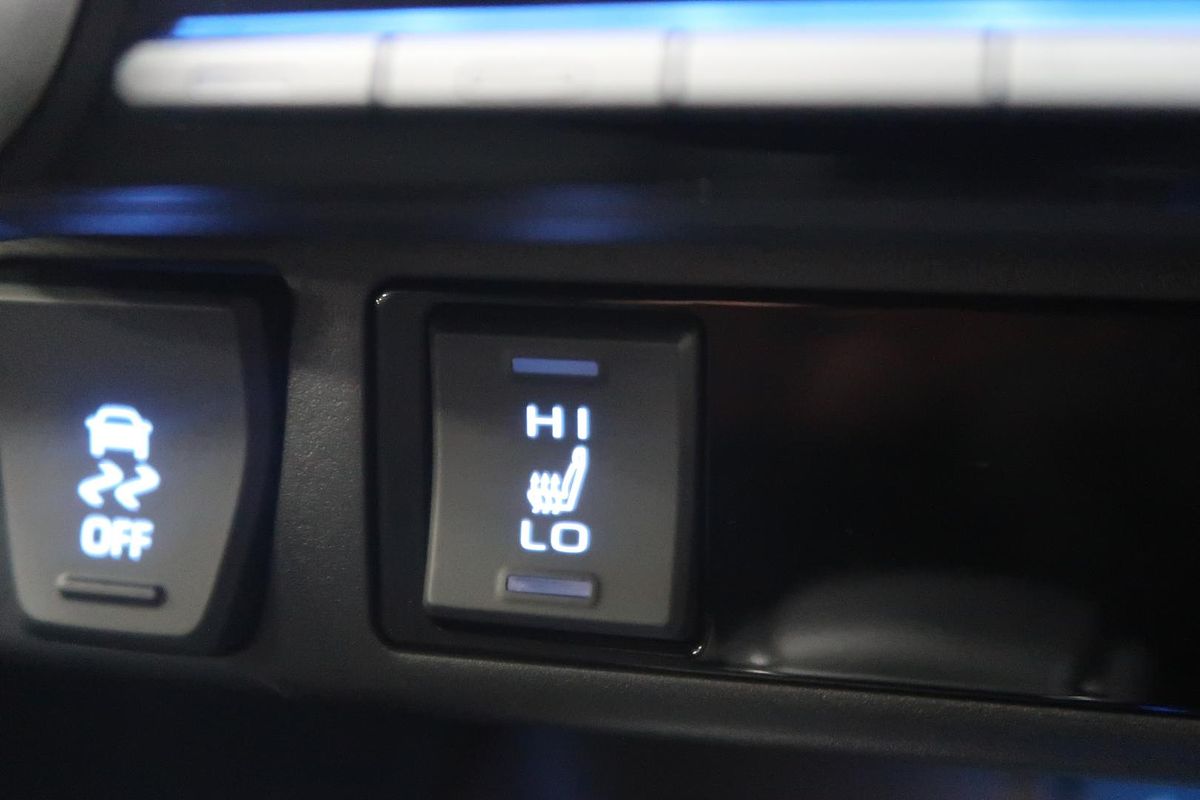 2021 Toyota RAV4 Cruiser AXAH52R