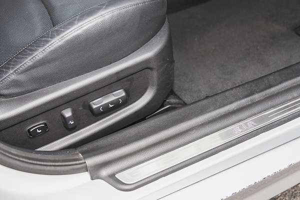 2014 Kia Optima Platinum TF
