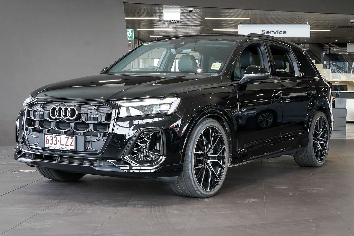 2024 Audi Q7 55 TFSI S line 4M