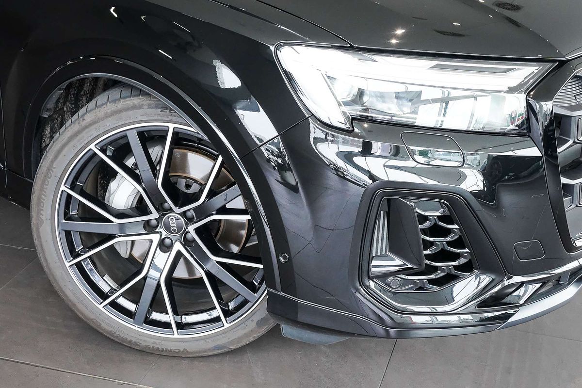 2024 Audi Q7 55 TFSI S line 4M