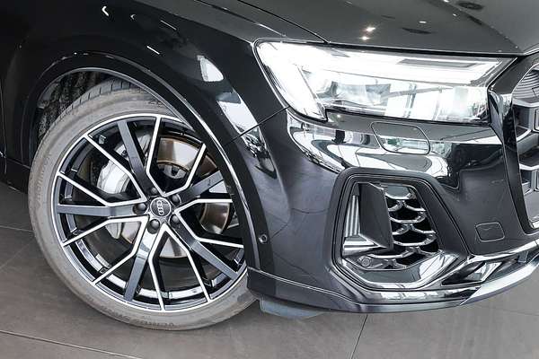 2024 Audi Q7 55 TFSI S line 4M