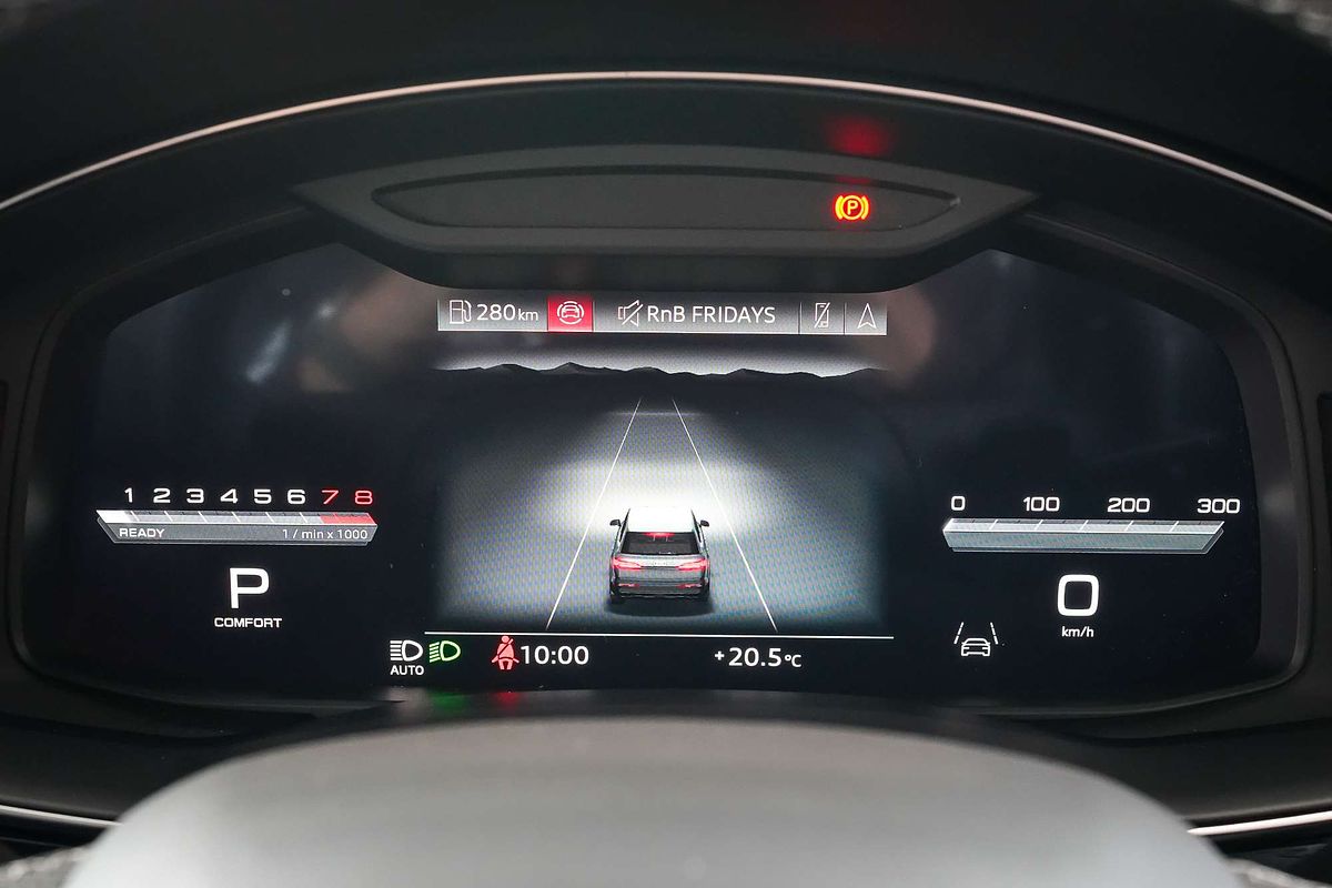 2024 Audi Q7 55 TFSI S line 4M