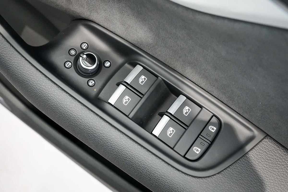 2024 Audi Q7 55 TFSI S line 4M