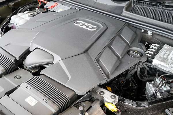 2024 Audi Q7 55 TFSI S line 4M