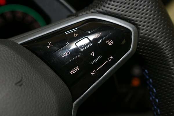 2022 Volkswagen Golf R 8