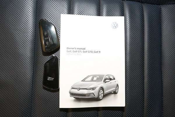 2022 Volkswagen Golf R 8