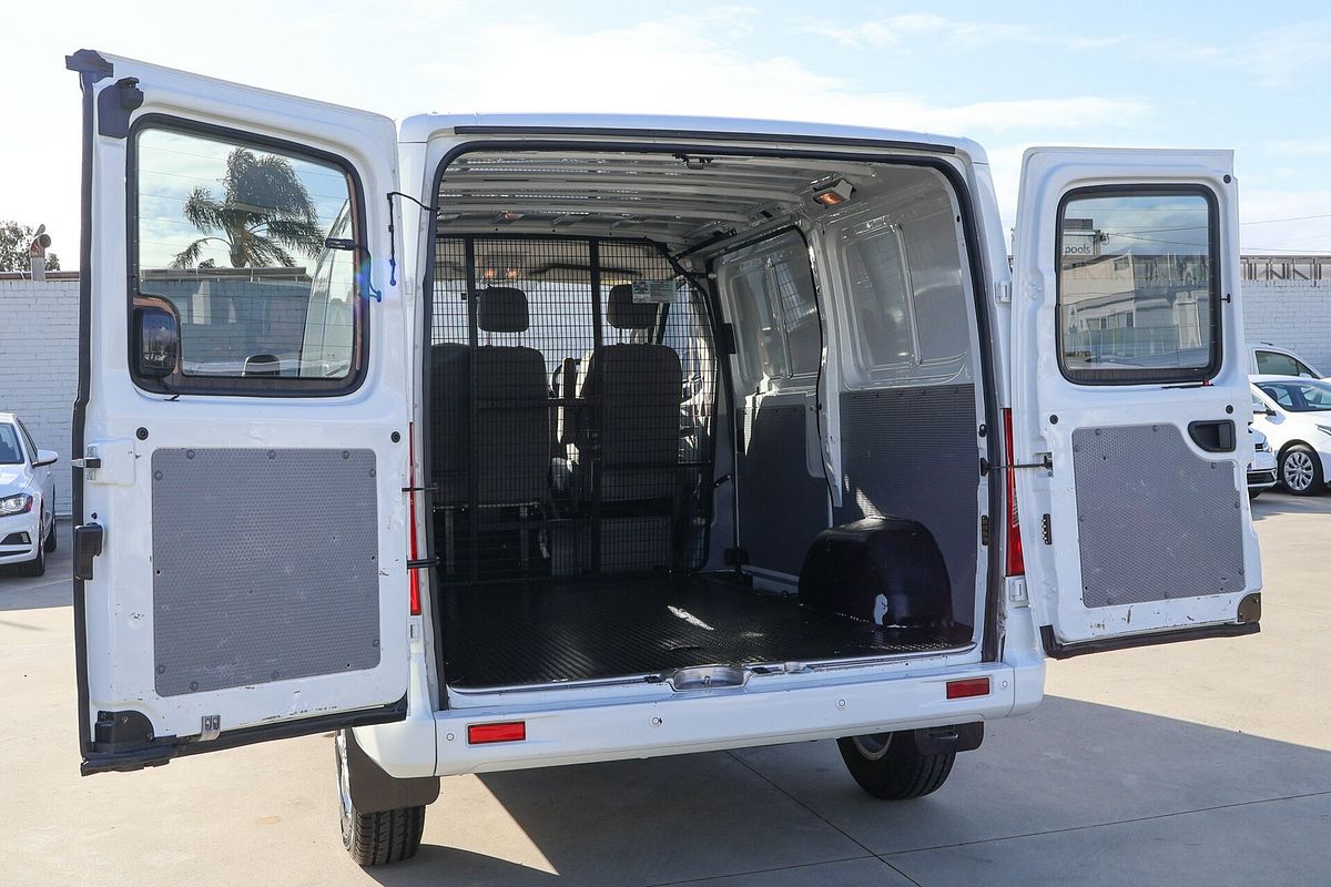 2022 LDV V80 SWB