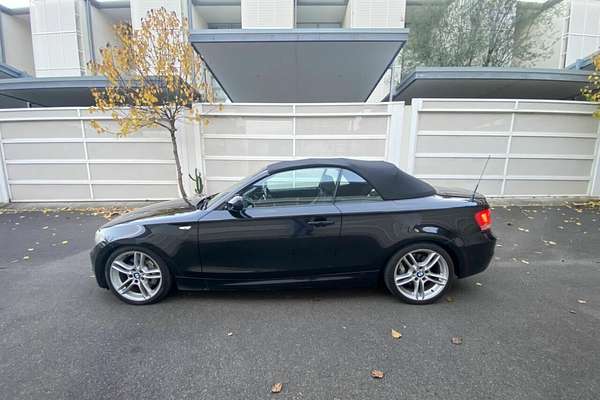 2011 BMW 1 Series 135i E88 LCI