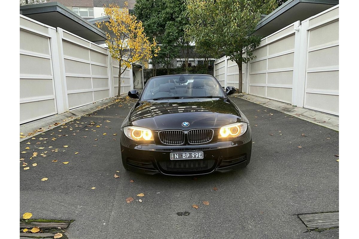 2011 BMW 1 Series 135i E88 LCI