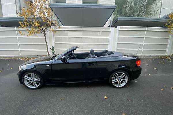2011 BMW 1 Series 135i E88 LCI