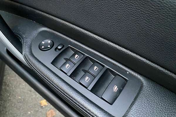2011 BMW 1 Series 135i E88 LCI