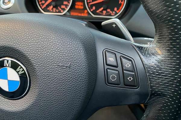 2011 BMW 1 Series 135i E88 LCI