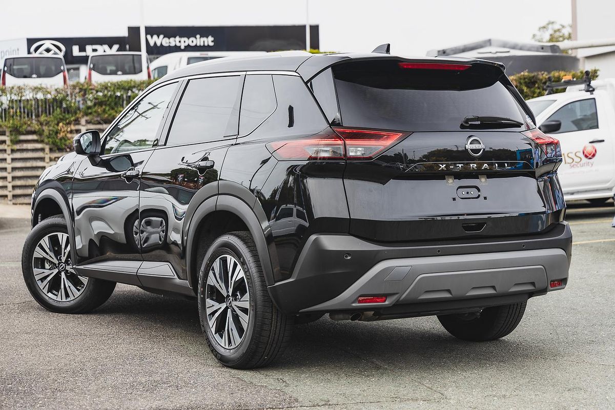 2024 Nissan X-TRAIL ST-L T33
