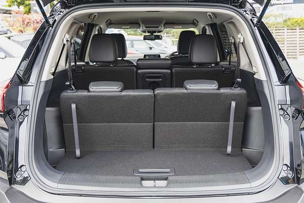 2024 Nissan X-TRAIL ST-L T33