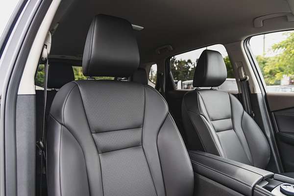 2024 Nissan X-TRAIL ST-L T33