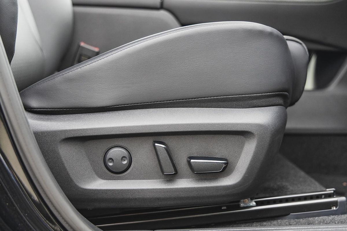 2024 Nissan X-TRAIL ST-L T33