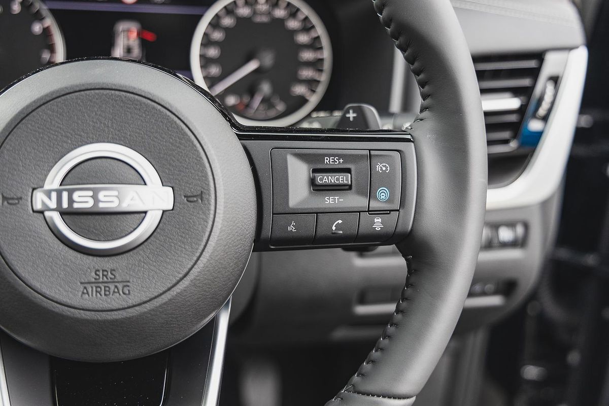 2024 Nissan X-TRAIL ST-L T33