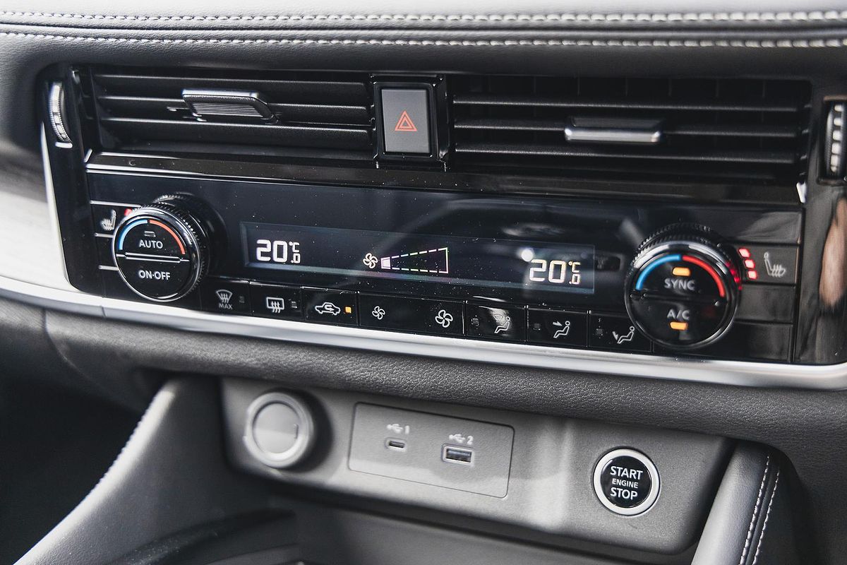 2024 Nissan X-TRAIL ST-L T33