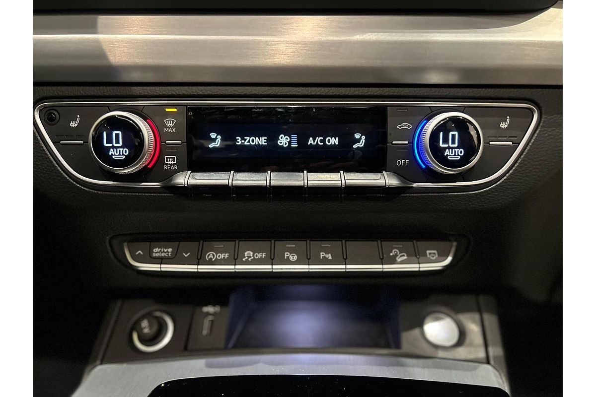 2022 Audi Q5 45 TFSI S line FY