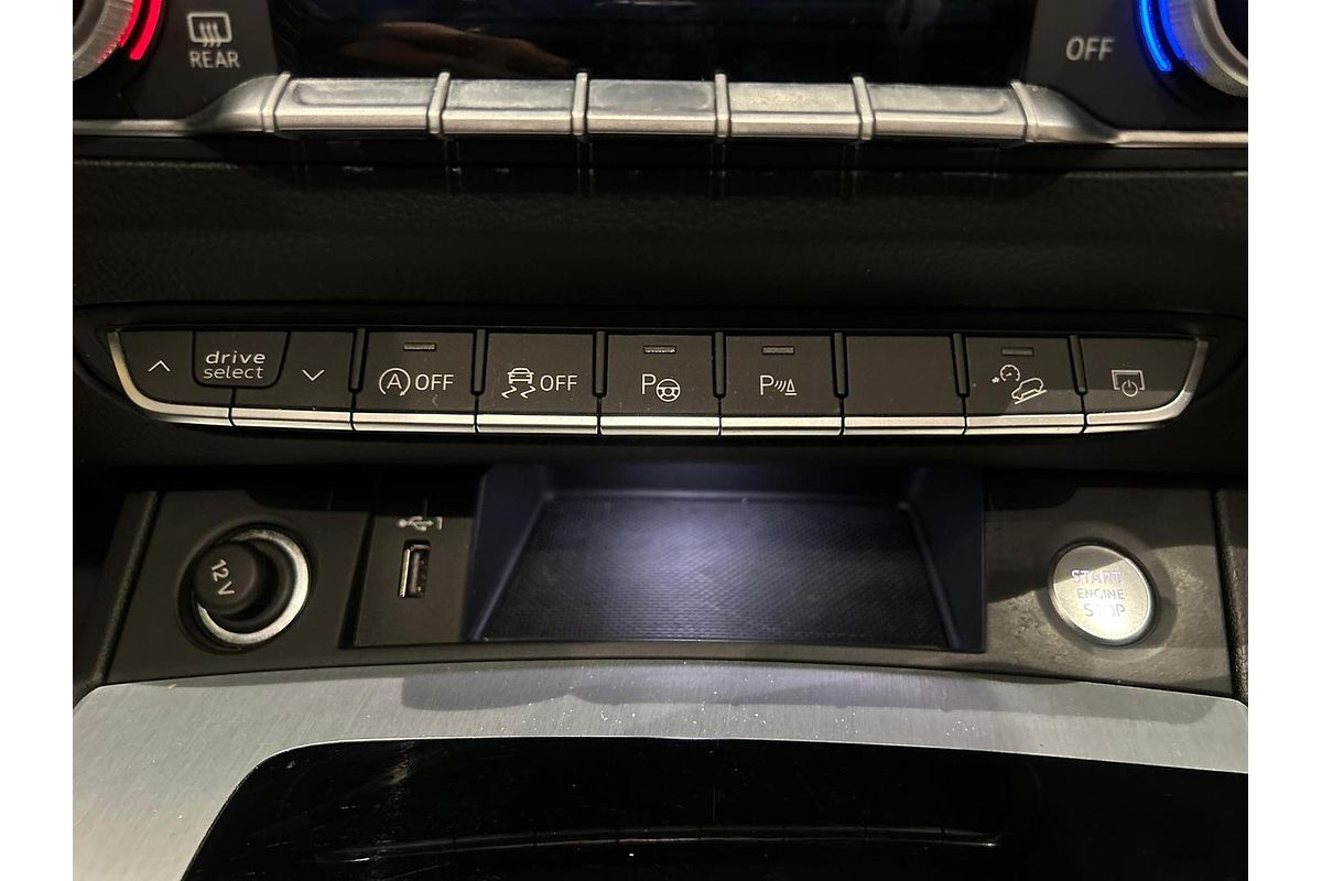 2022 Audi Q5 45 TFSI S line FY