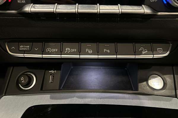 2022 Audi Q5 45 TFSI S line FY