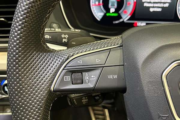 2022 Audi Q5 45 TFSI S line FY