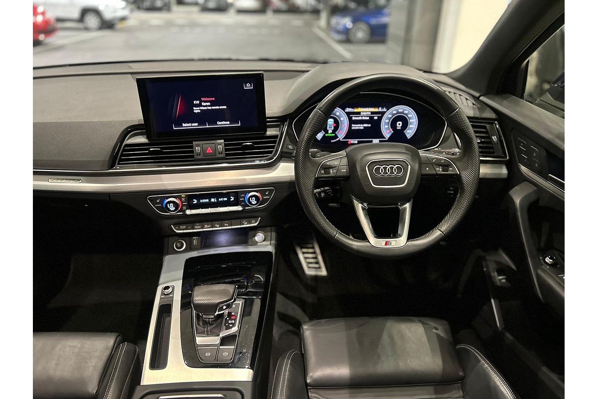 2022 Audi Q5 45 TFSI S line FY