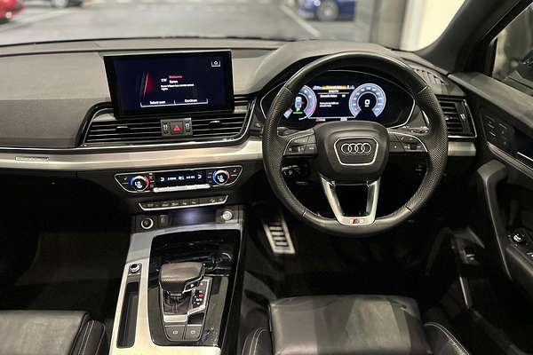 2022 Audi Q5 45 TFSI S line FY