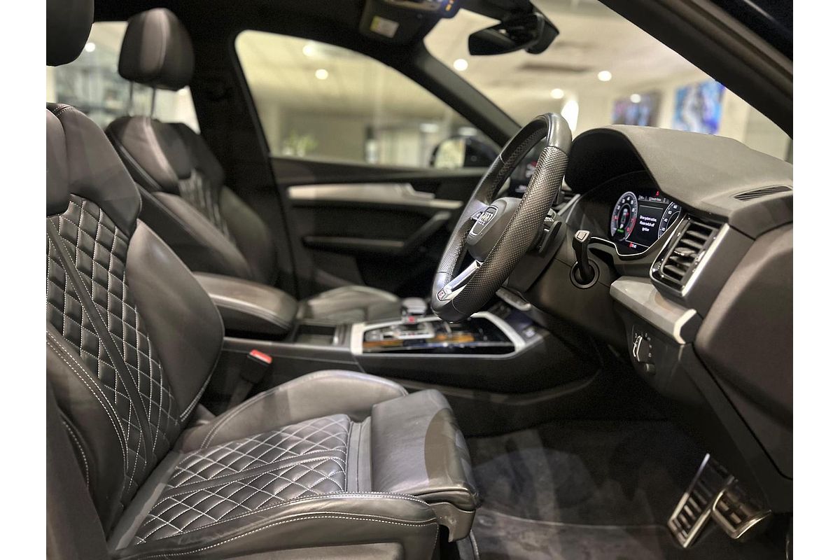 2022 Audi Q5 45 TFSI S line FY