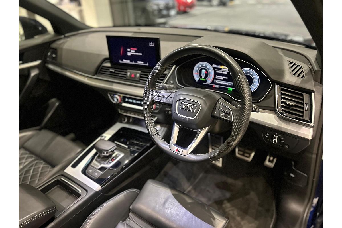 2022 Audi Q5 45 TFSI S line FY