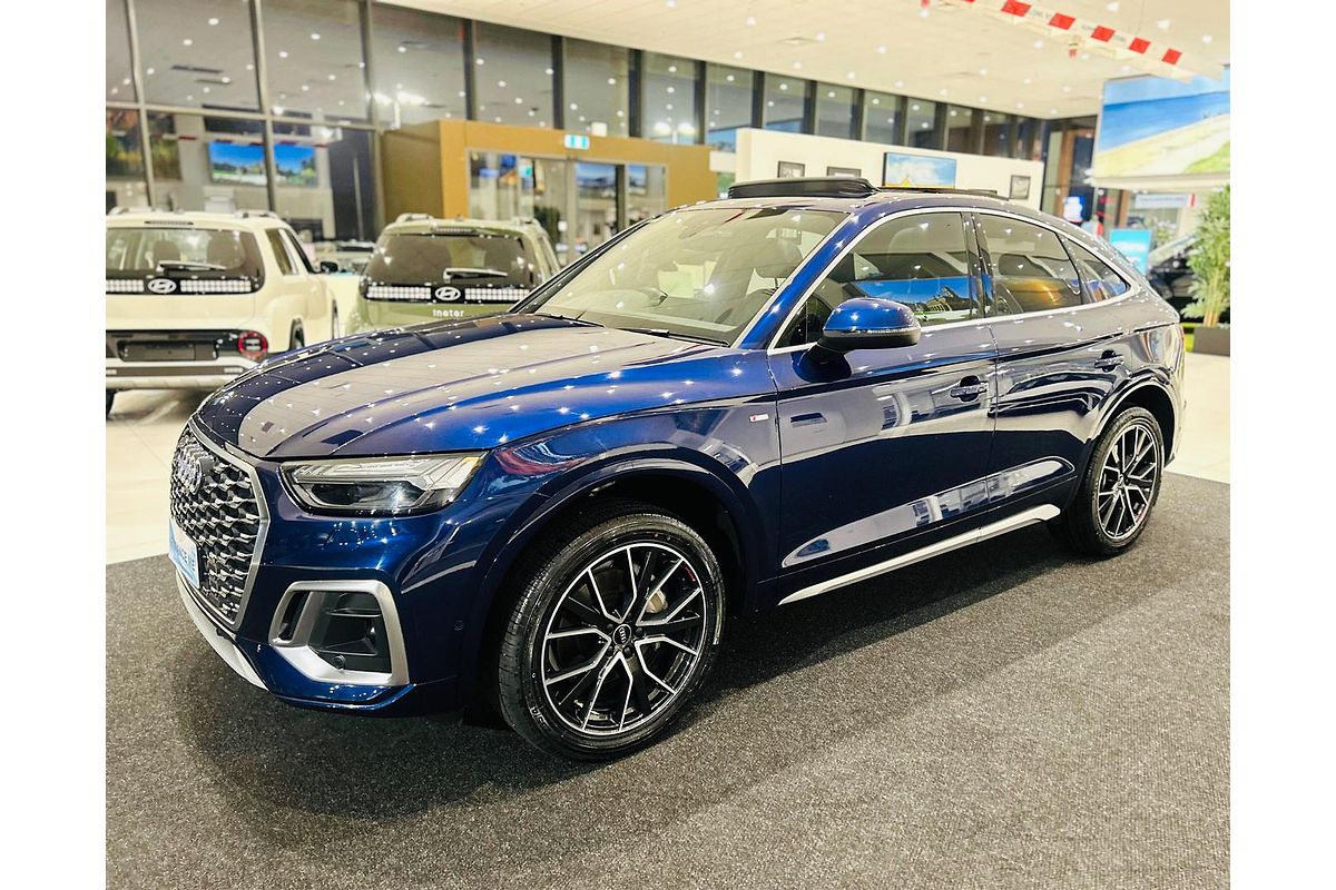 2022 Audi Q5 45 TFSI S line FY