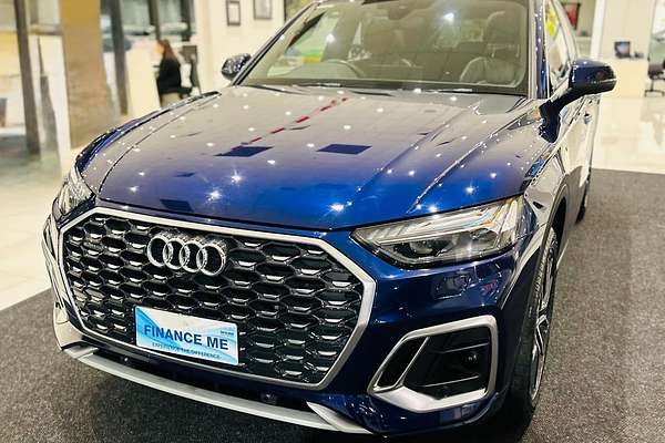 2022 Audi Q5 45 TFSI S line FY