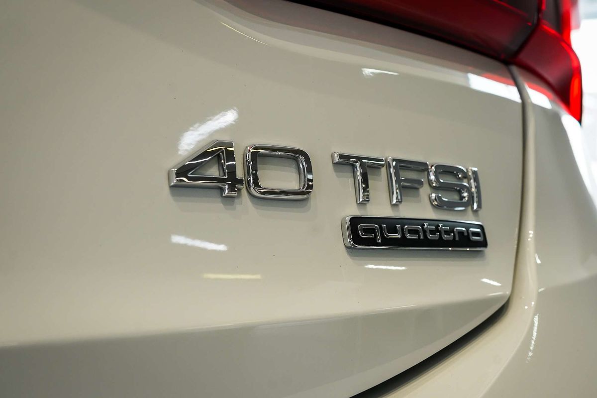 2024 Audi Q3 40 TFSI S line F3