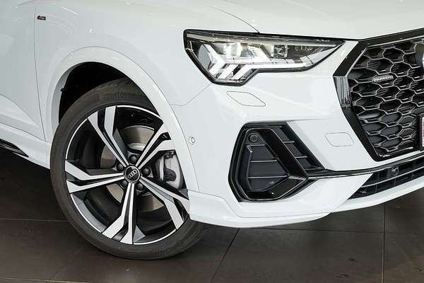 2024 Audi Q3 40 TFSI S line F3