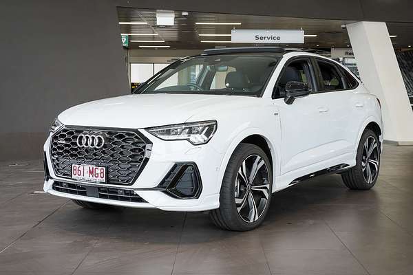 2024 Audi Q3 40 TFSI S line F3