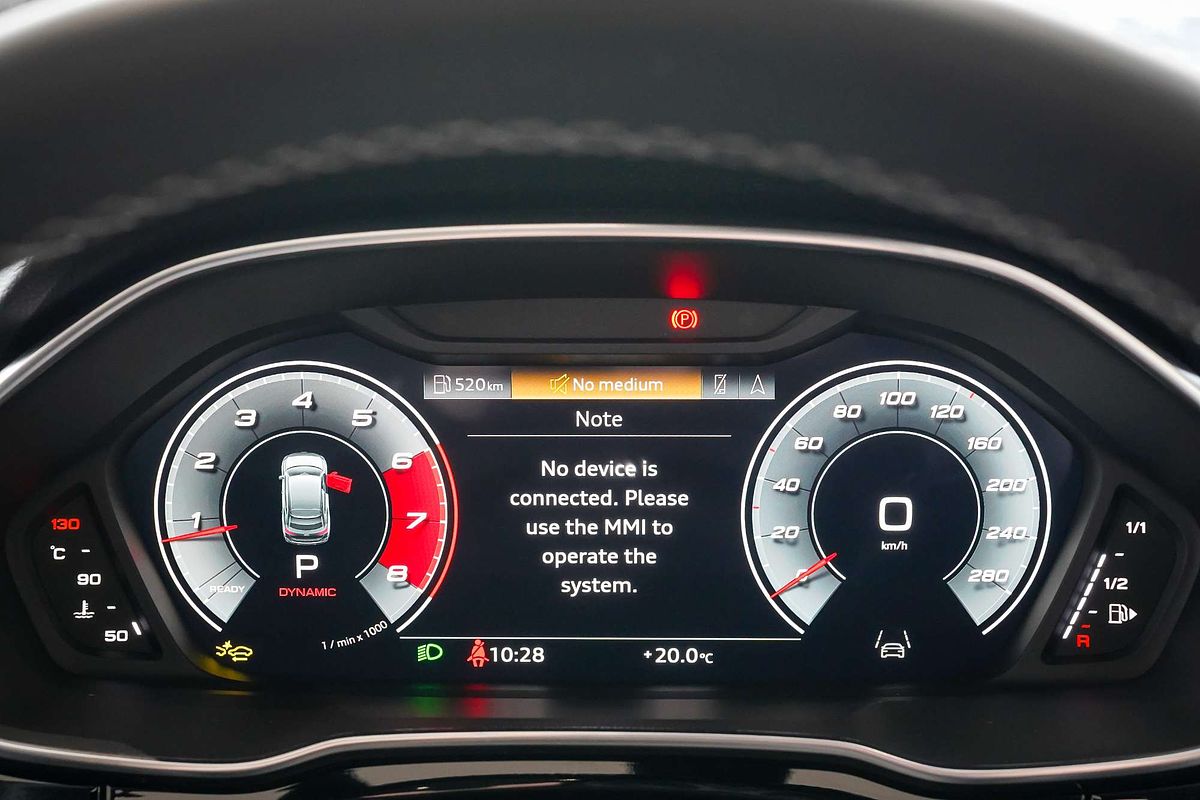 2024 Audi Q3 40 TFSI S line F3
