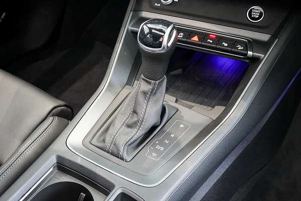 2024 Audi Q3 40 TFSI S line F3