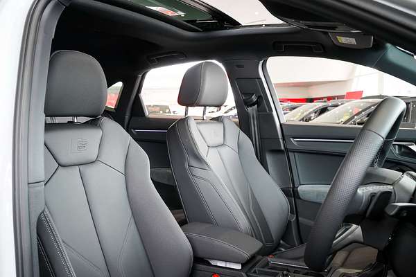 2024 Audi Q3 40 TFSI S line F3
