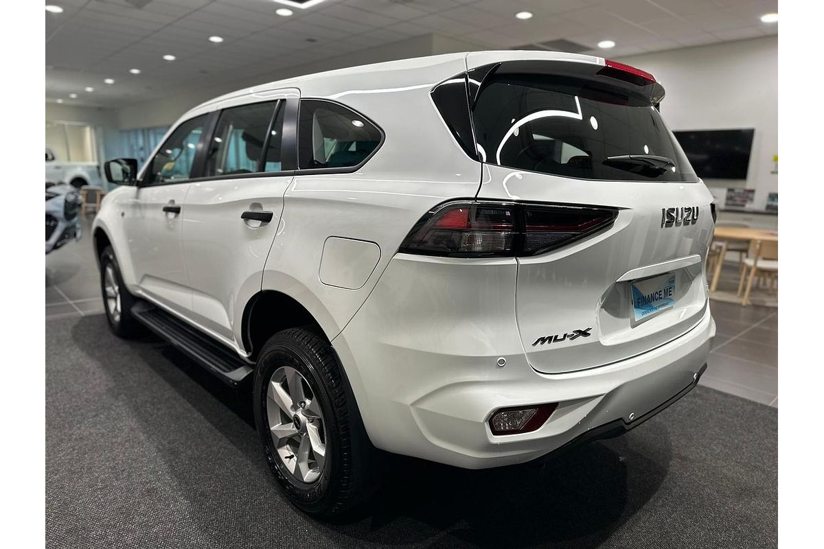 2024 Isuzu MU-X LS-M