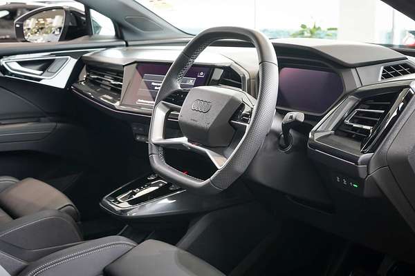 2024 Audi Q4 e-tron 55 F4