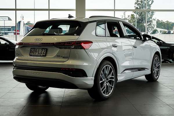 2024 Audi Q4 e-tron 55 F4