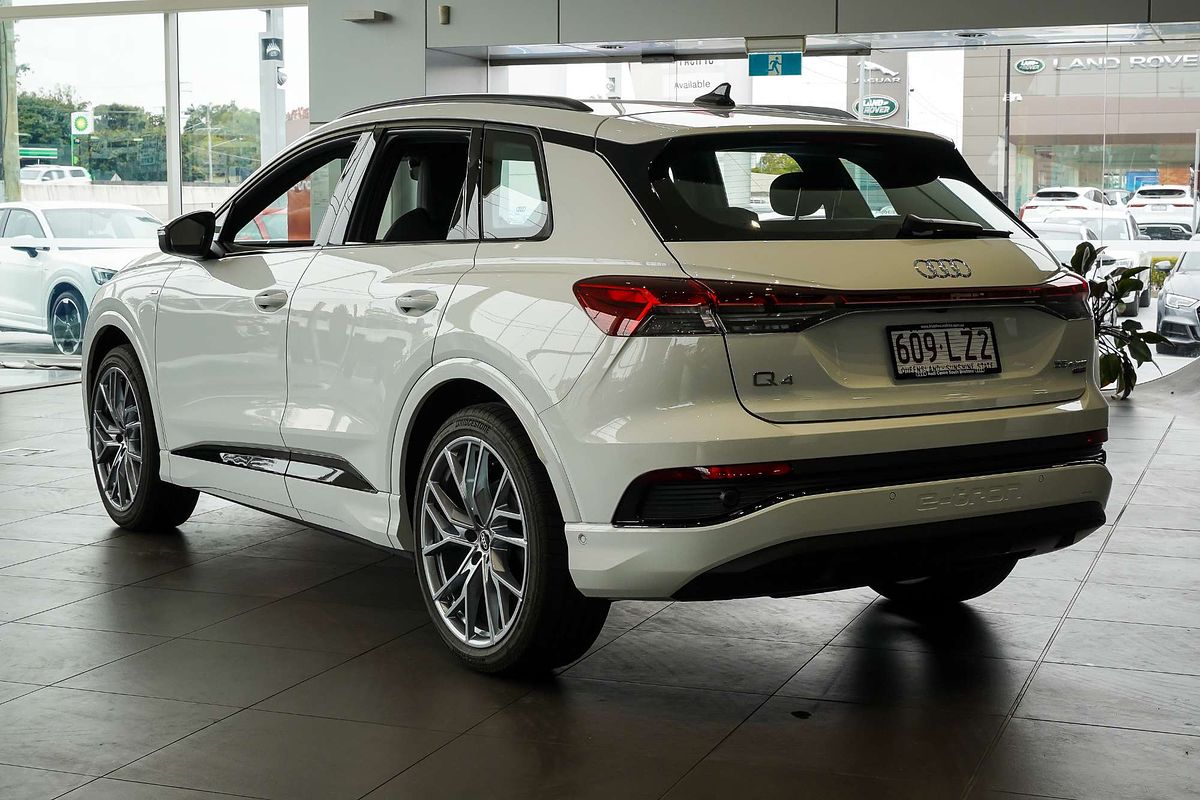 2024 Audi Q4 e-tron 55 F4