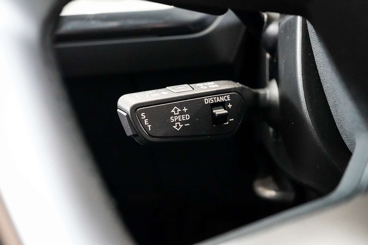 2024 Audi Q4 e-tron 55 F4