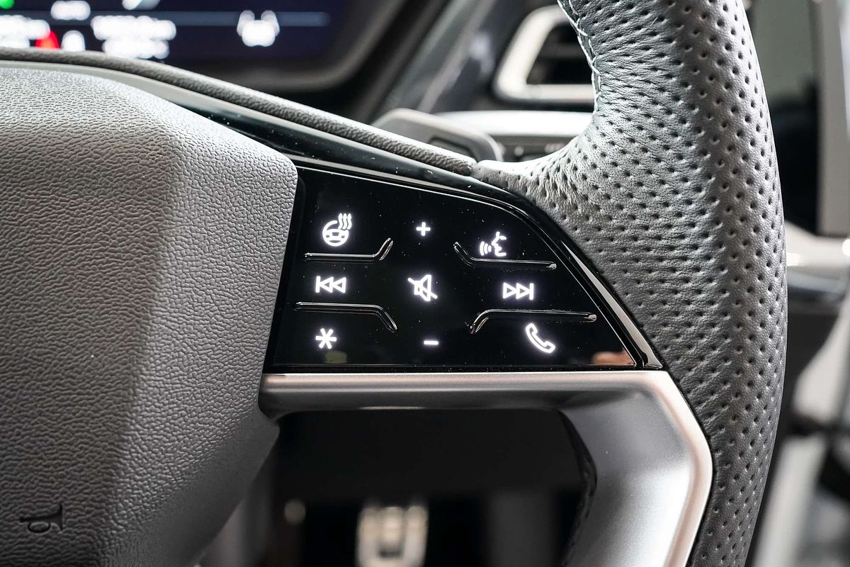 2024 Audi Q4 e-tron 55 F4