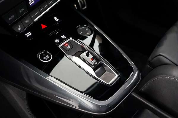2024 Audi Q4 e-tron 55 F4