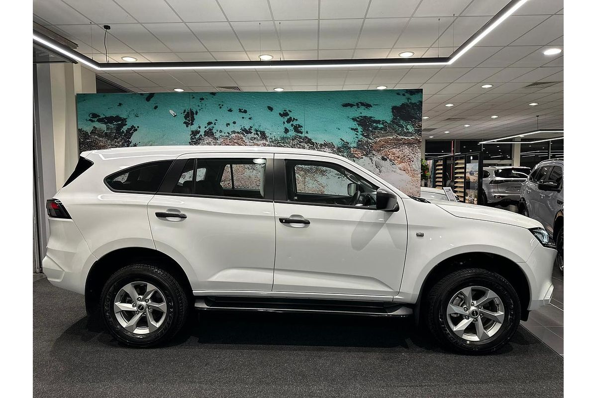 2024 Isuzu MU-X LS-M
