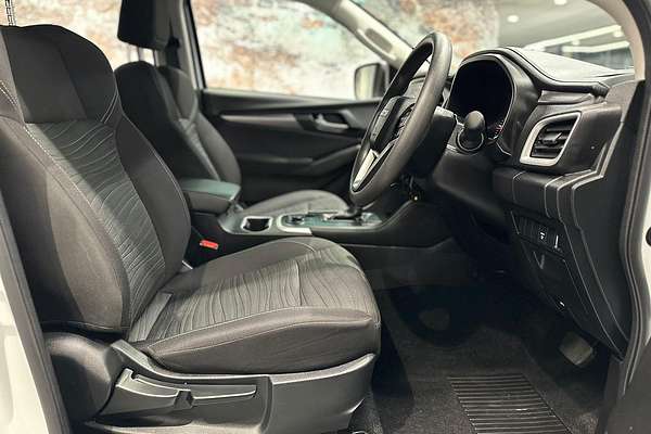 2024 Isuzu MU-X LS-M