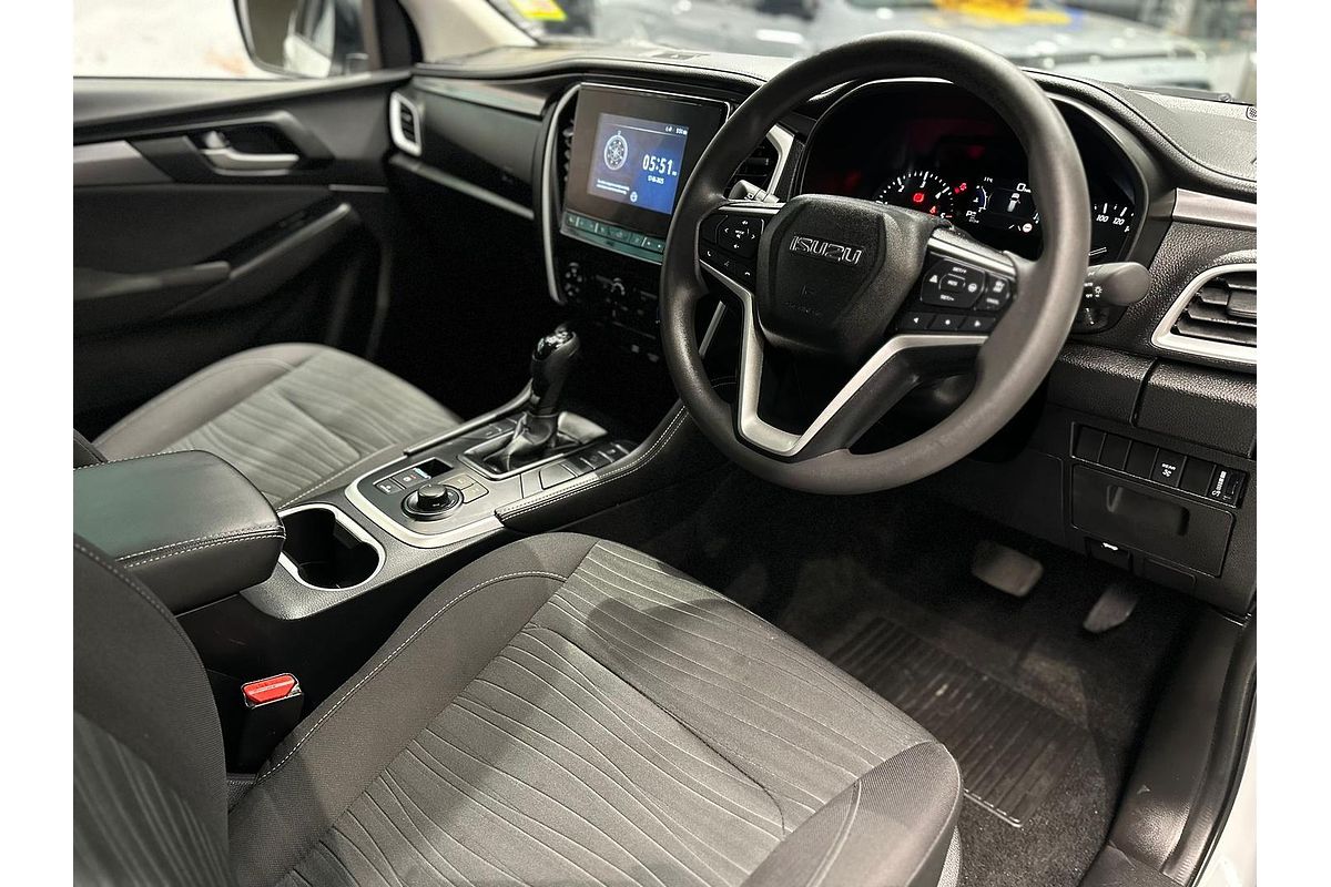 2024 Isuzu MU-X LS-M