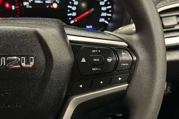 2024 Isuzu MU-X LS-M
