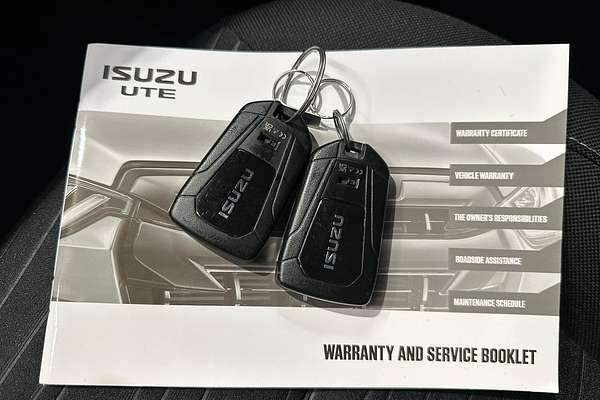2024 Isuzu MU-X LS-M